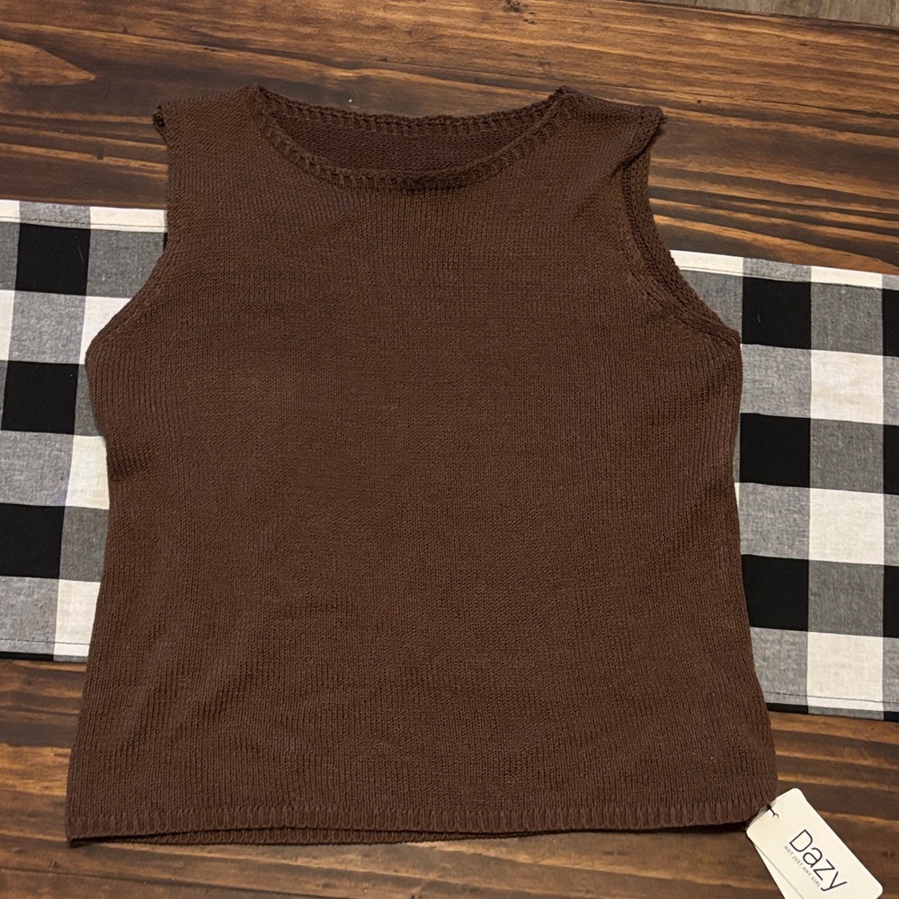 Dazy Brown Sleeveless Sweater medium new